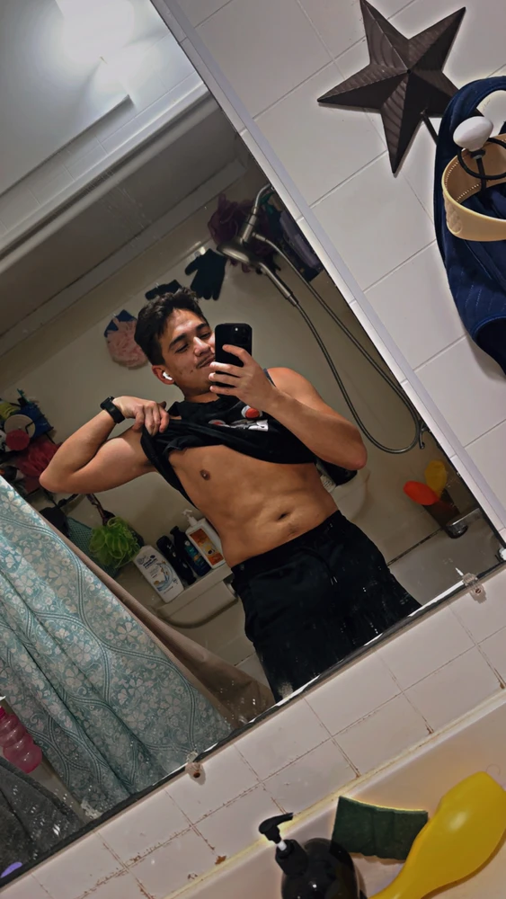 GIF uploaded by Joaquin