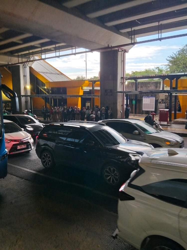 Gambar diunggah oleh Raka Alfarakani