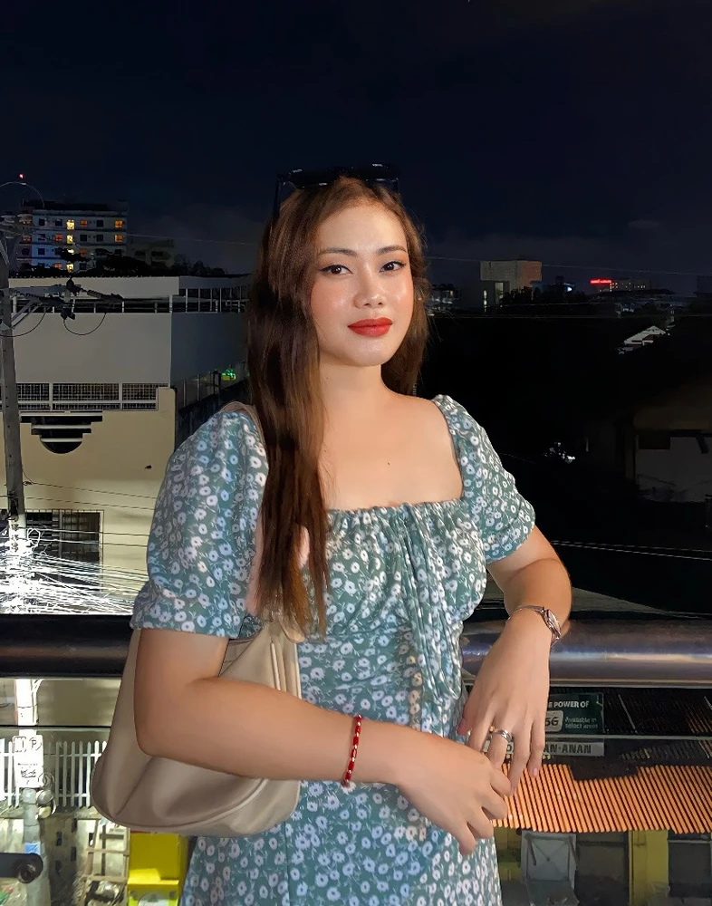 GIF uploaded by NeΓ±a