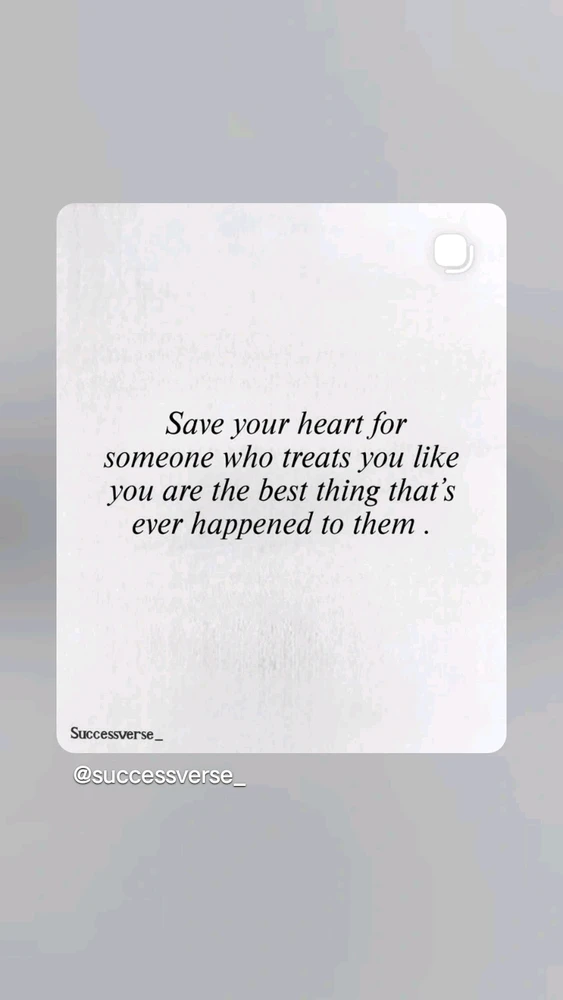 GIF uploaded by 💜J💜o💜e💜y💜