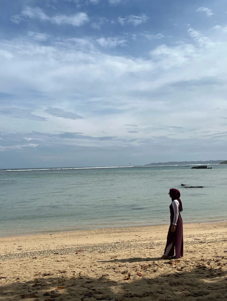 GIF diunggah oleh Ria