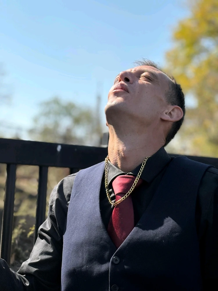 GIF uploaded by EyeShift