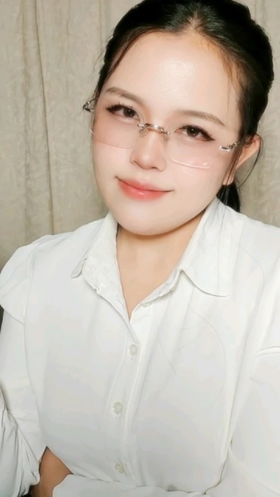 GIF uploaded by Monica