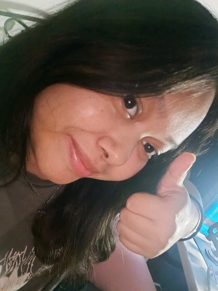 GIF uploaded by Magdalina