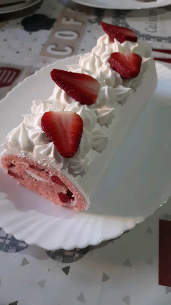 GIF uploaded by Aurora