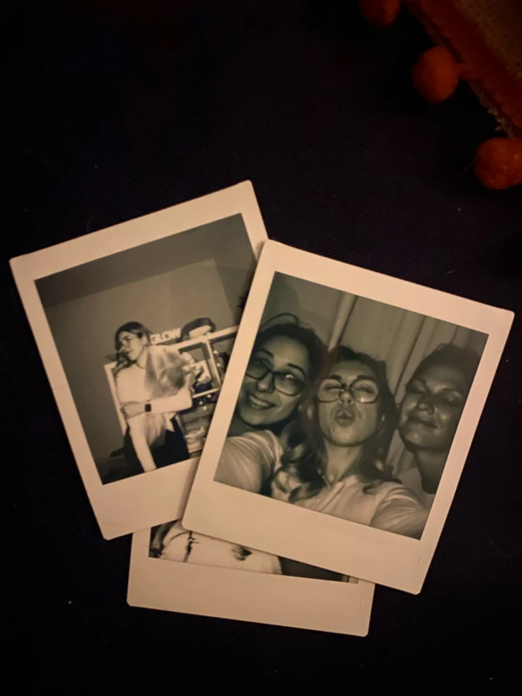 GIF uploaded by Celina