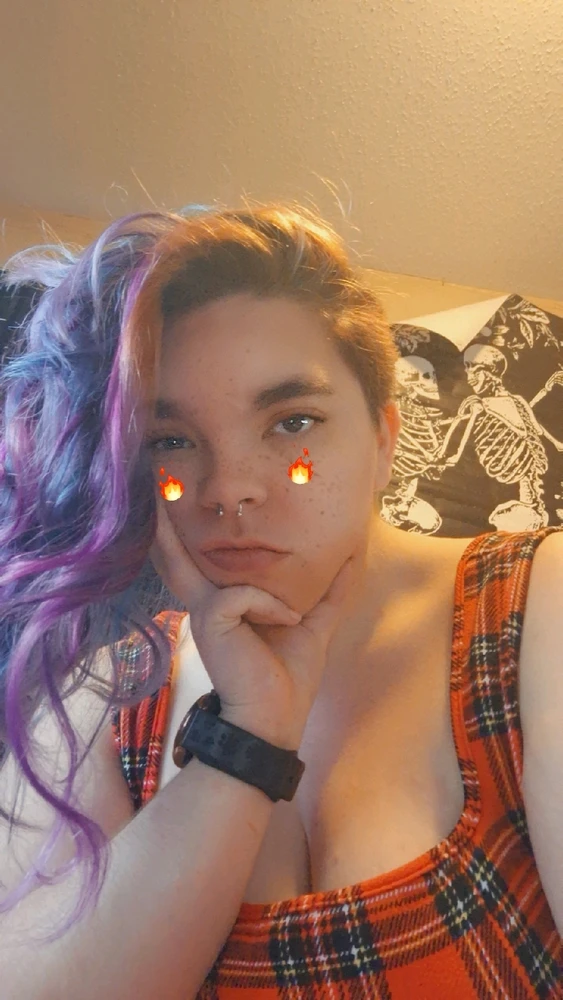 GIF uploaded by Jessie