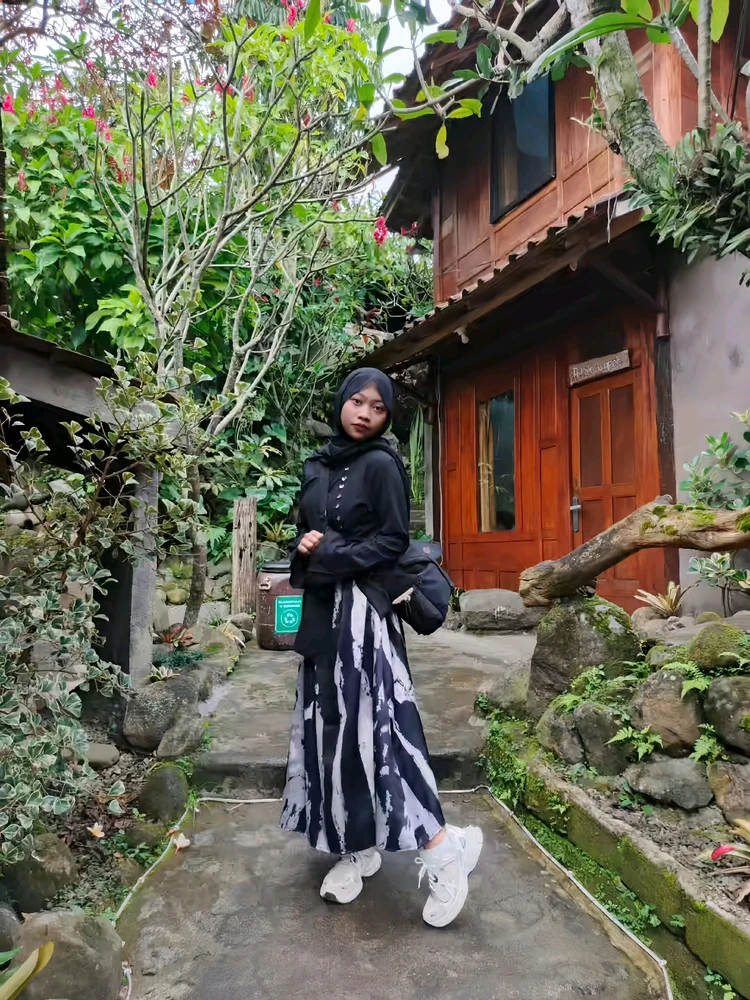 GIF diunggah oleh Nabila
