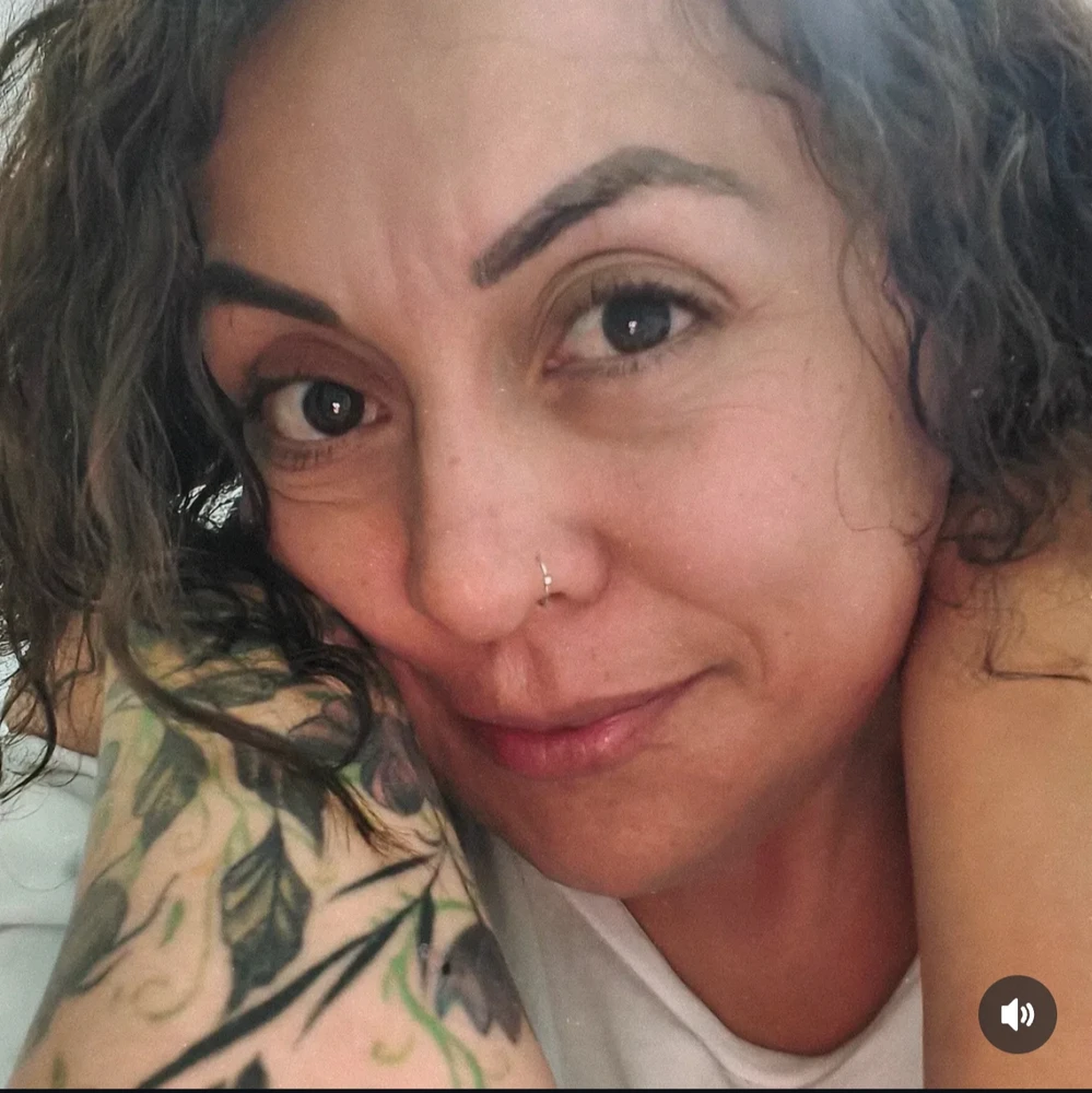 GIF uploaded by Nora Danithza