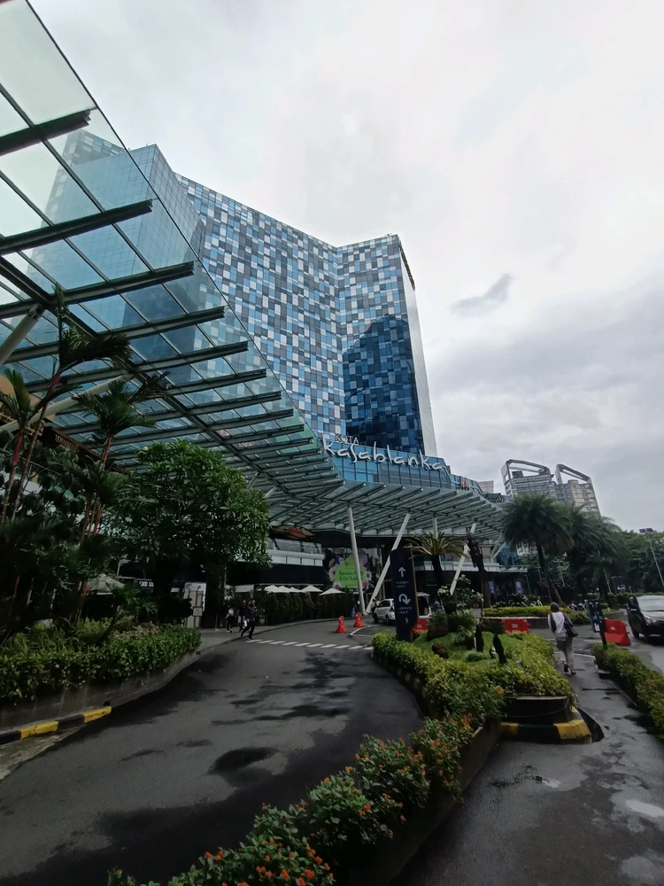 GIF diunggah oleh Ayu