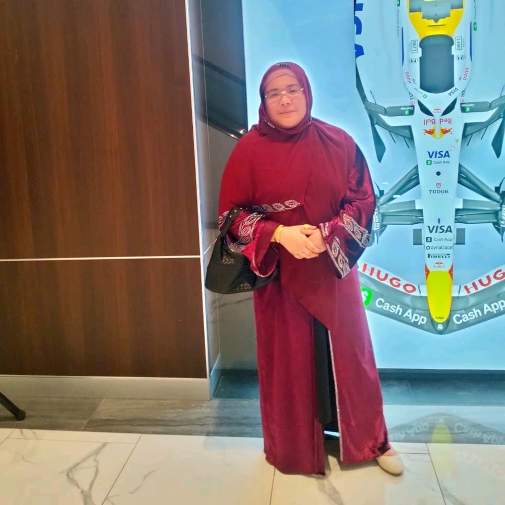 GIF uploaded by Khadijah