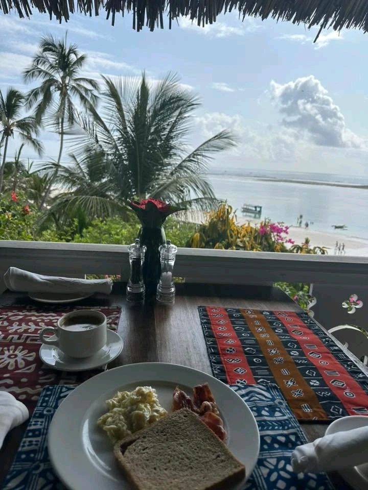 GIF uploaded by Jydeals