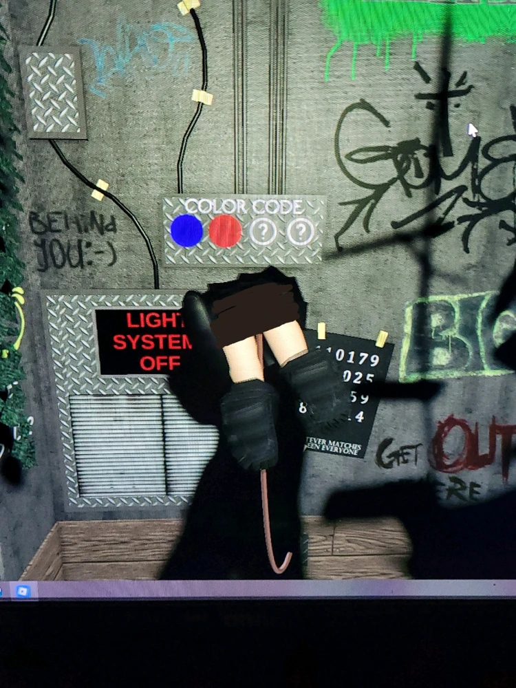 GIF uploaded by Luna