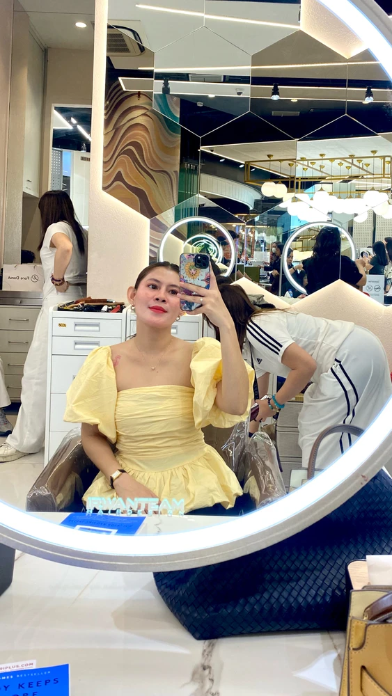 GIF diunggah dening Little Lady