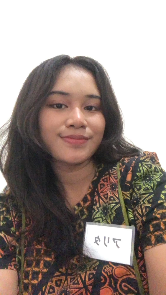 GIF diunggah oleh Lita