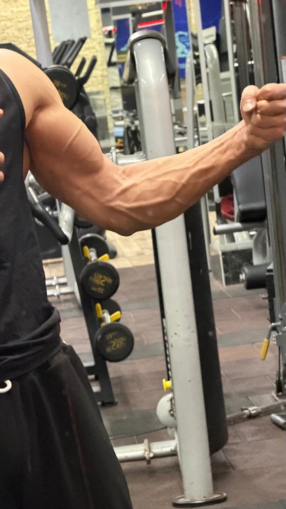 Adem tarafından yüklenen GIF