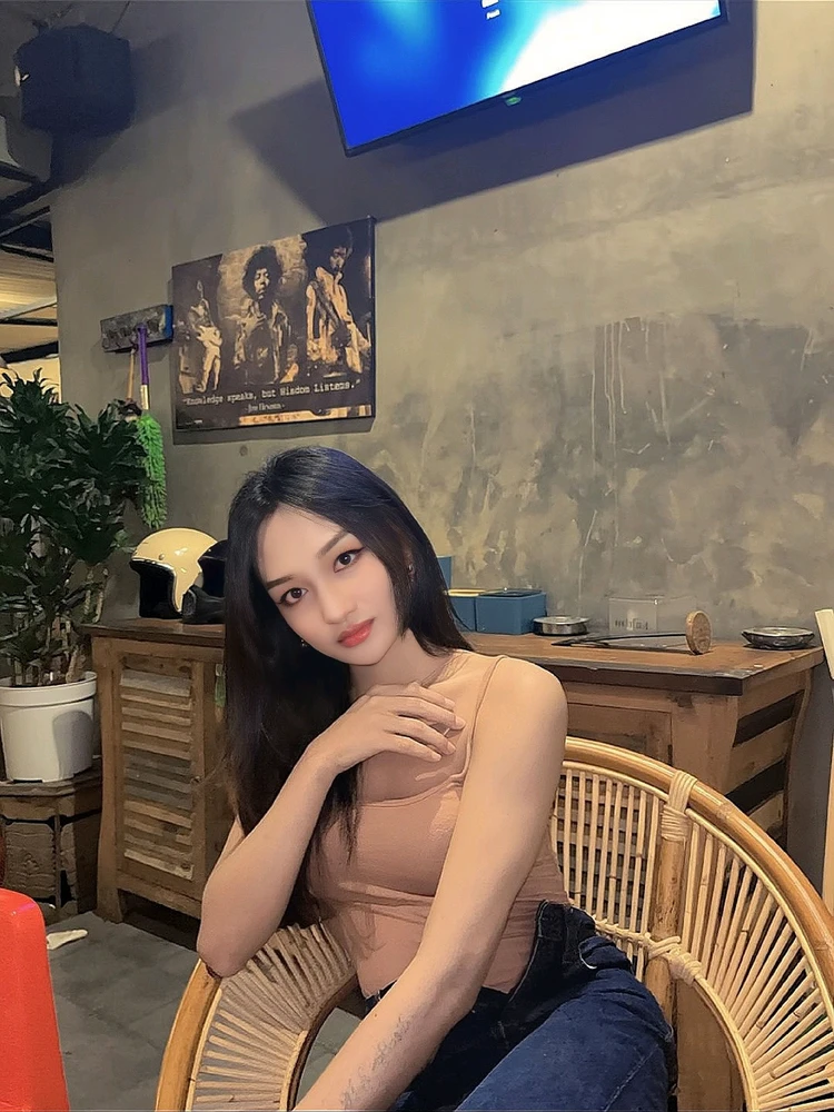 GIF diunggah oleh Ms Pinka Ladiboy