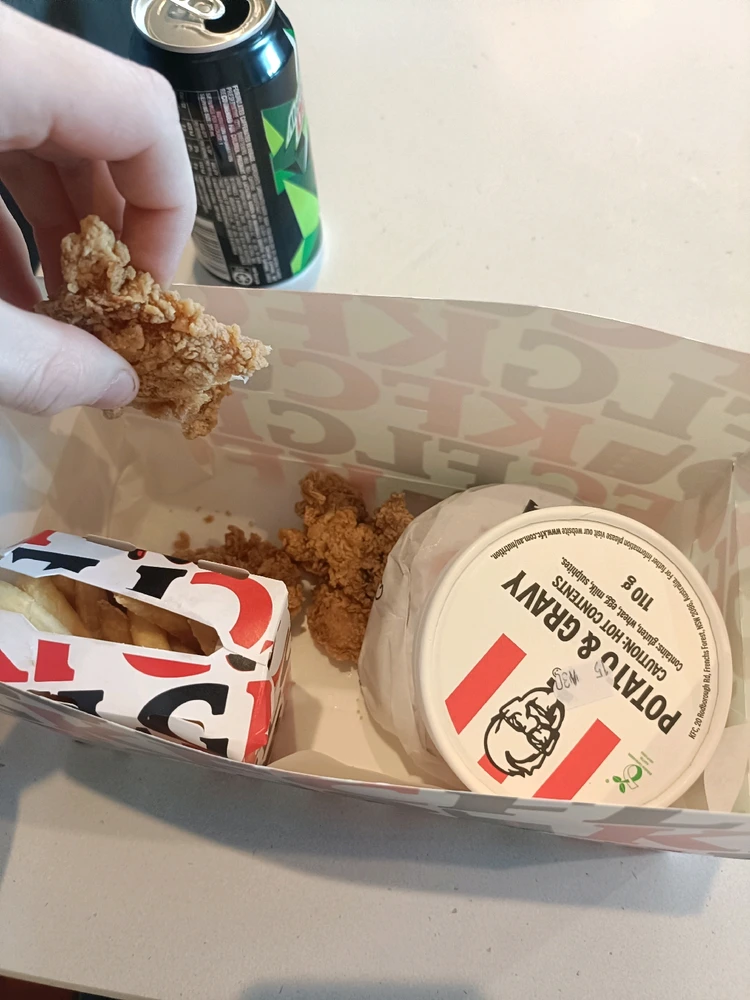 GIF uploaded by Phoenix