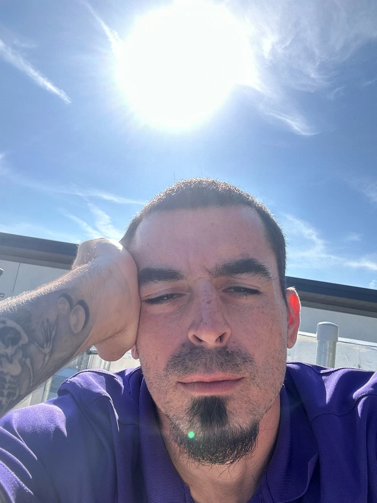 GIF diunggah dening Zach