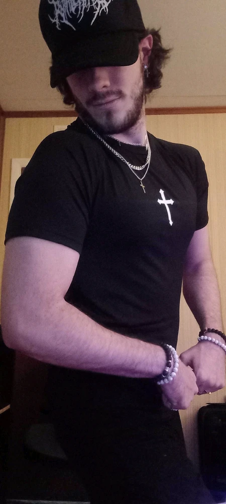 GIF uploaded by Neven