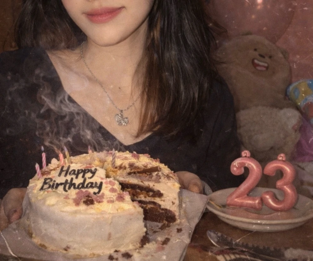 GIF uploaded by nayyy