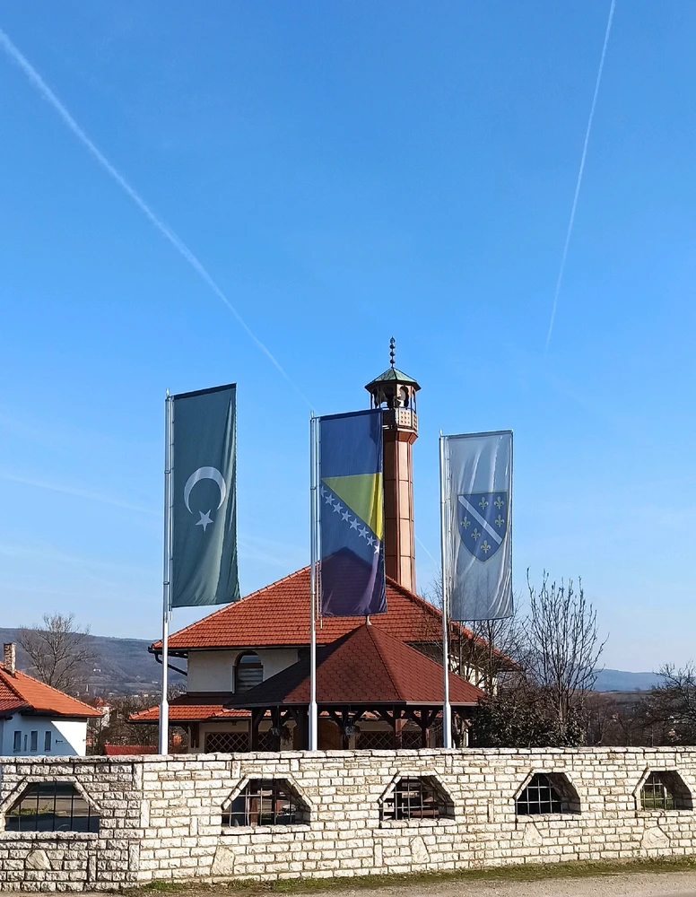 Gambar diunggah oleh Eldo Bosnali