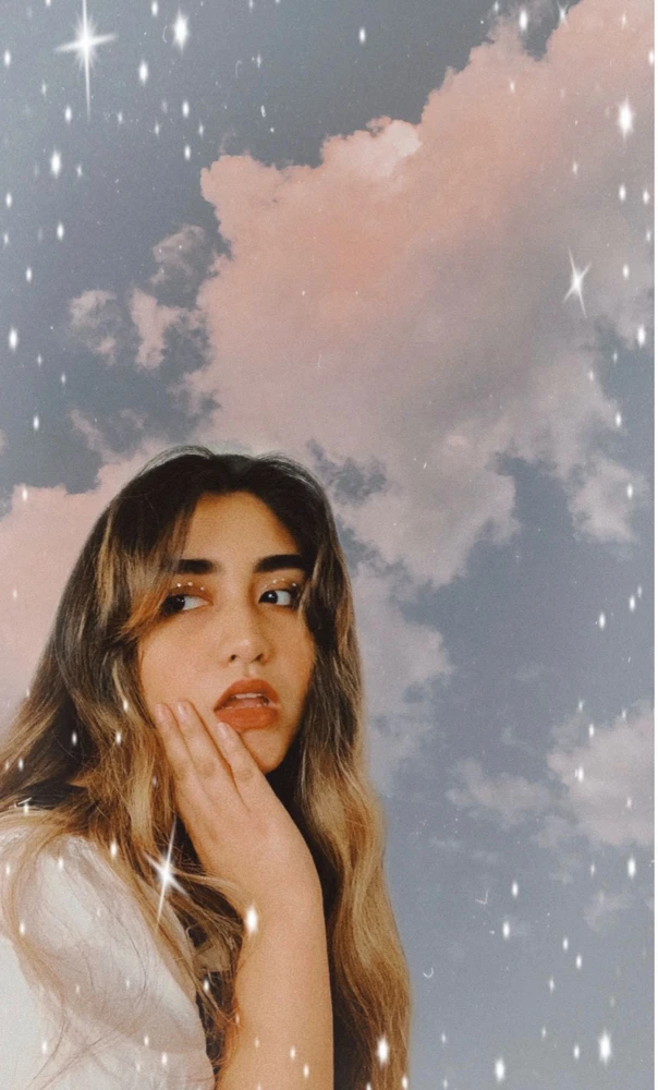 GIF uploaded by Arlyn