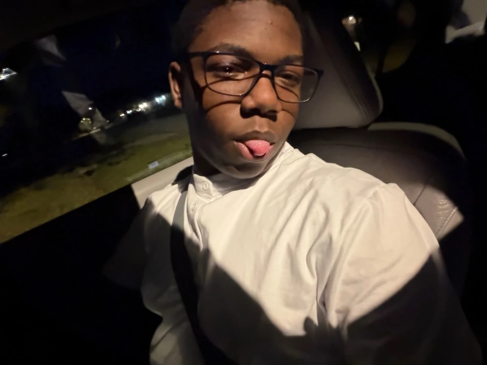 GIF uploaded by Remmero