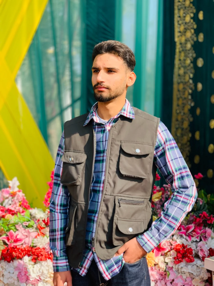 GIF uploaded by Taran