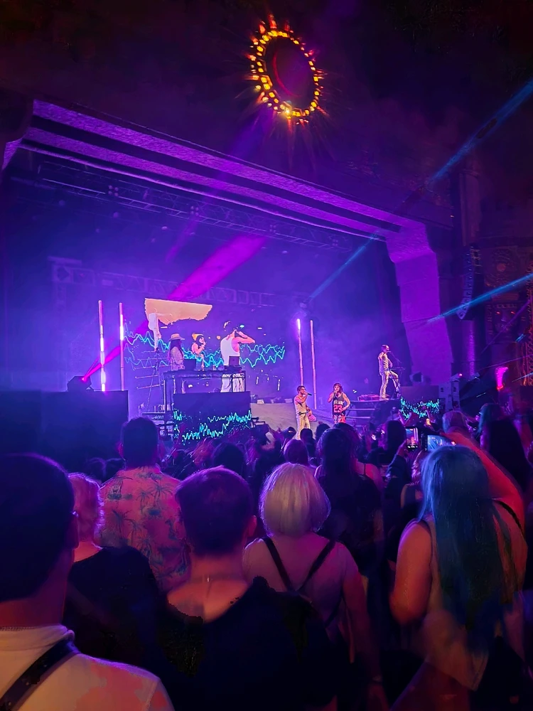 GIF uploaded by Miguel