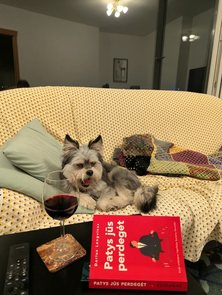 GIF uploaded by Lina