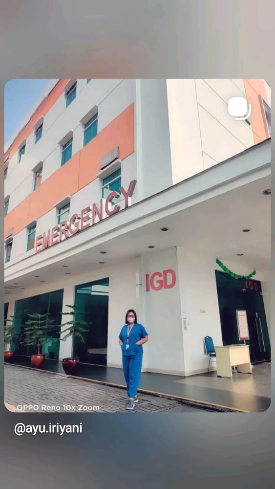 GIF diunggah oleh Ayy