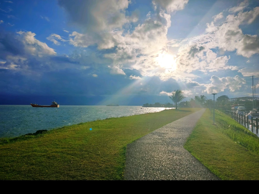 GIF uploaded by JUDY