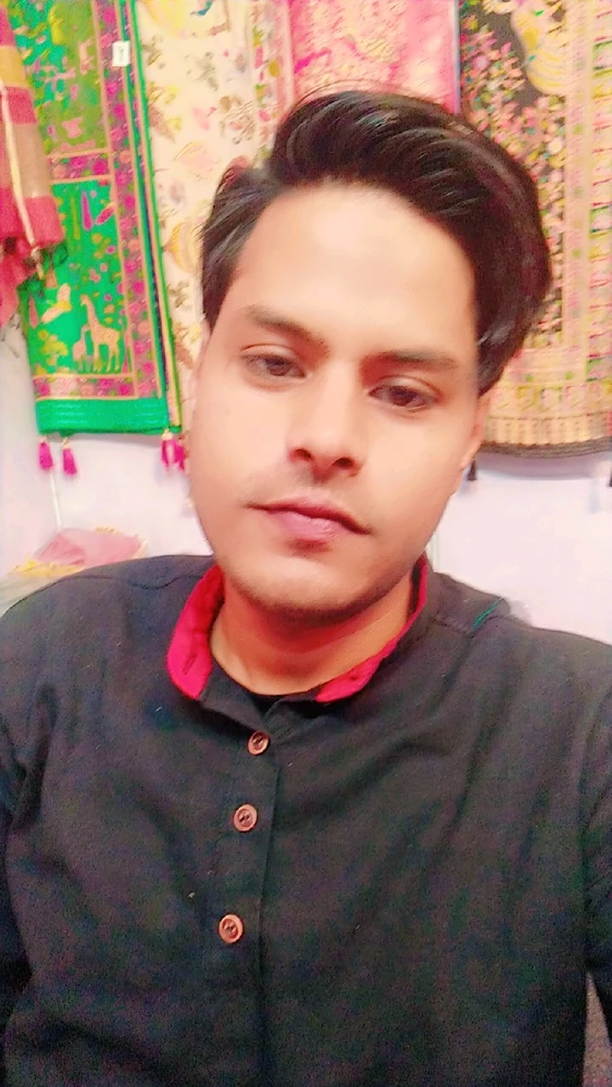 GIF uploaded by Emraan