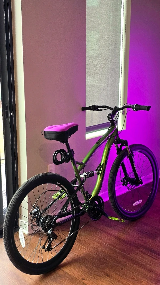 GIF uploaded by Elijah