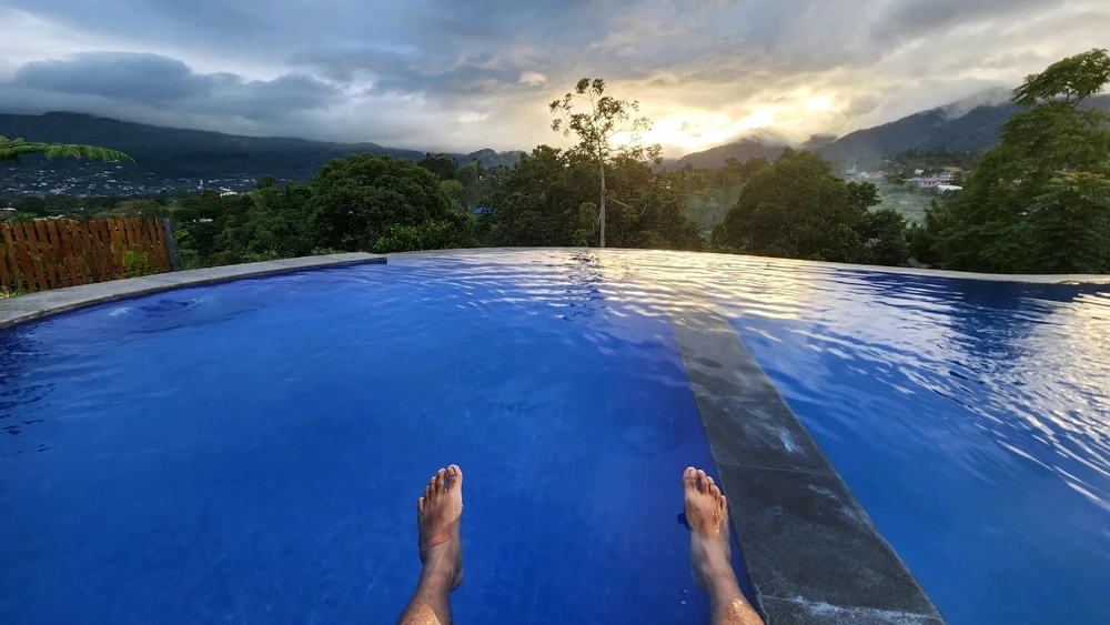 GIF diunggah oleh Diaz