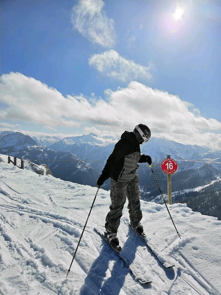 GIF uploaded by 𝕭𝖊𝖑𝖑𝖎𝖆