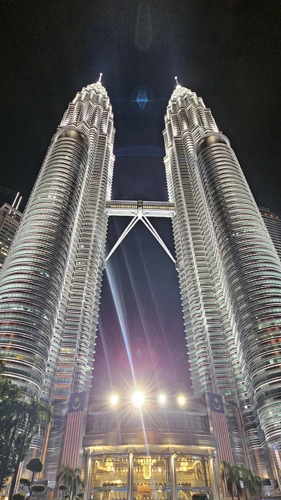 GIF uploaded by Angelie