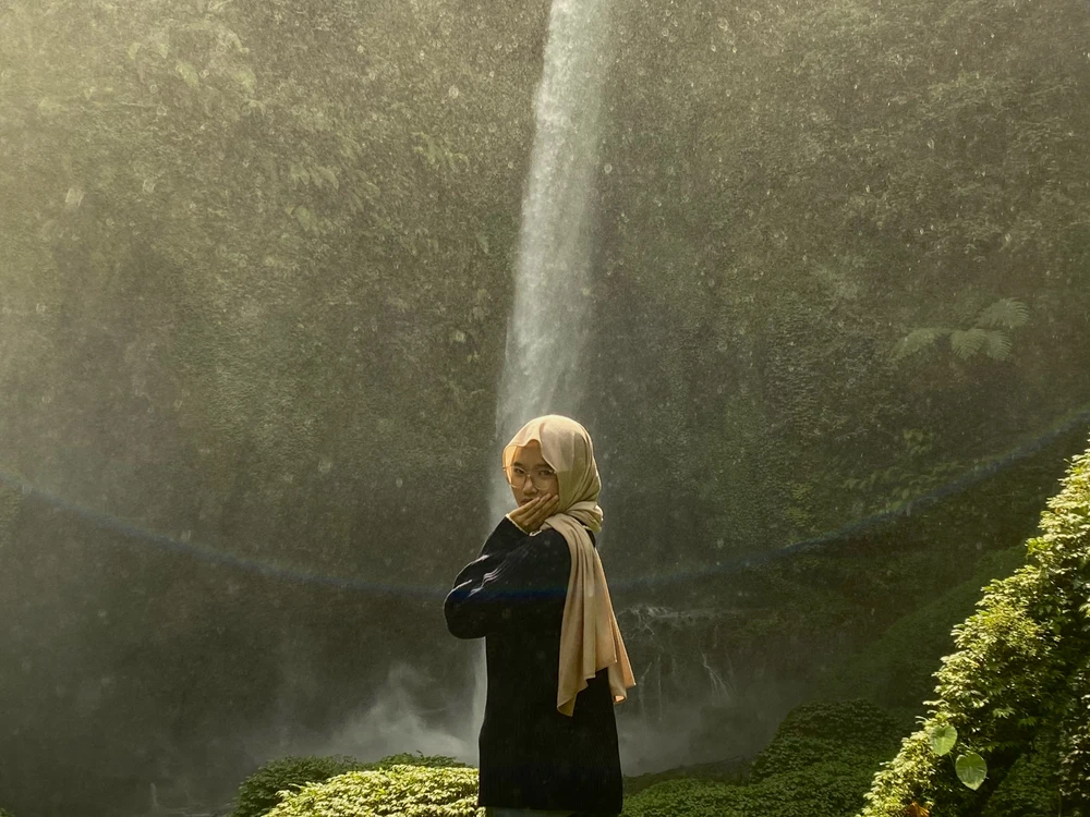 GIF uploaded by Angelie