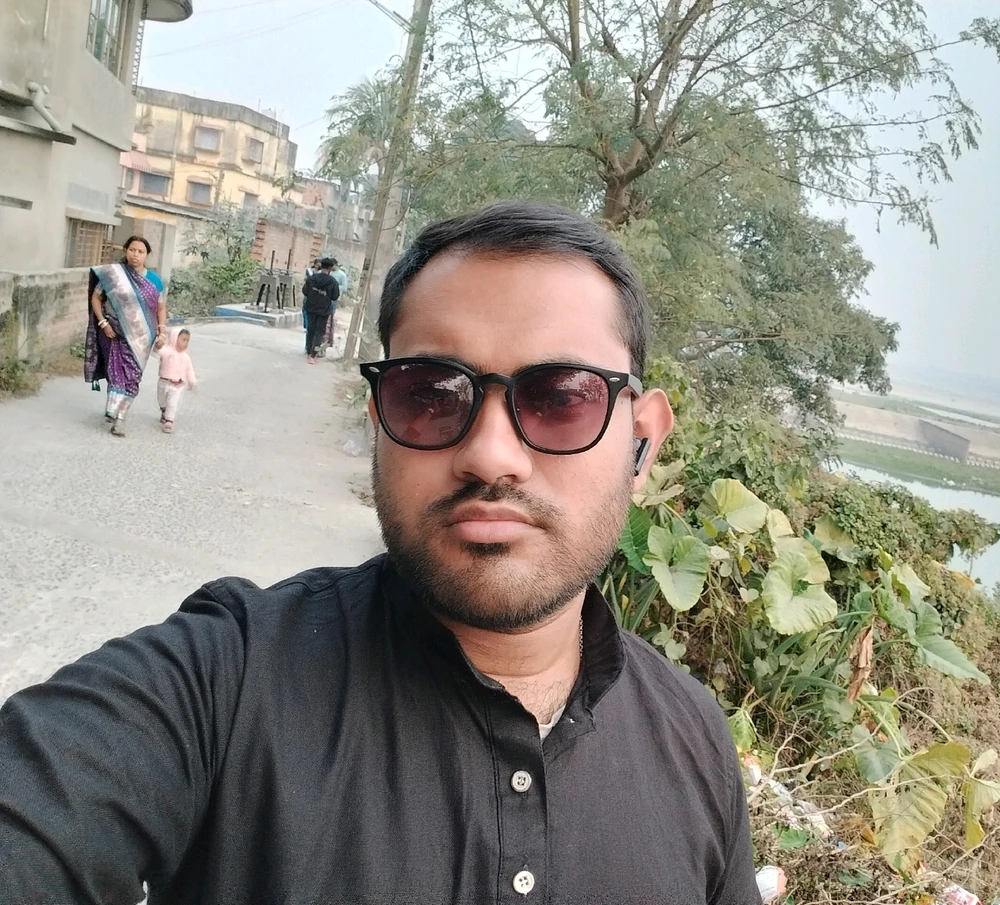 GIF uploaded by Debanjan
