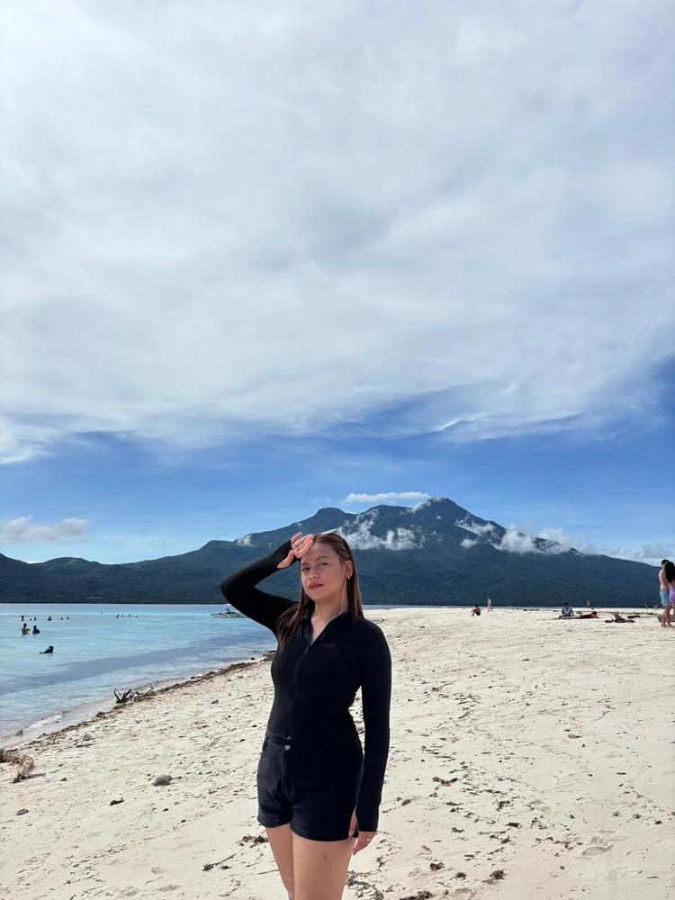 GIF uploaded by Tine