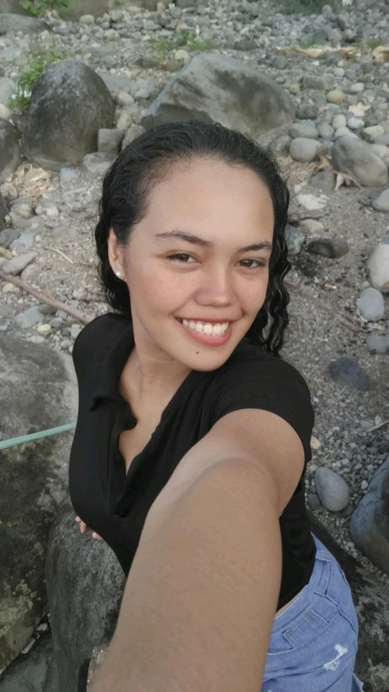 GIF uploaded by Thea