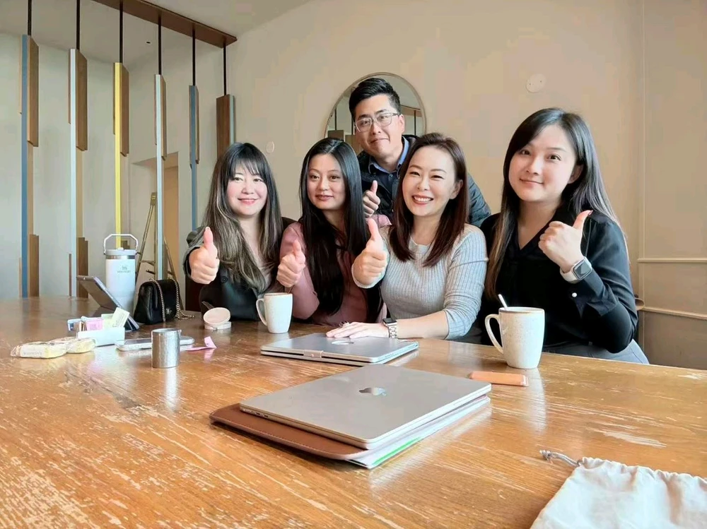 GIF uploaded by Fergus