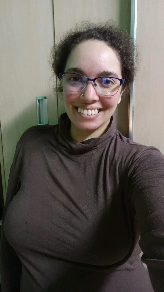 GIF uploaded by Bella