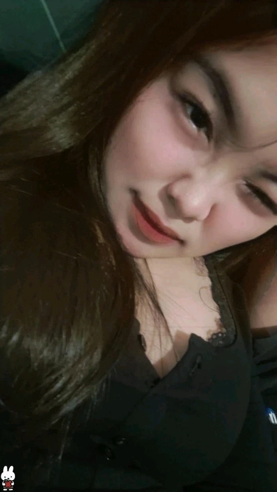 GIF diunggah oleh Refaaa