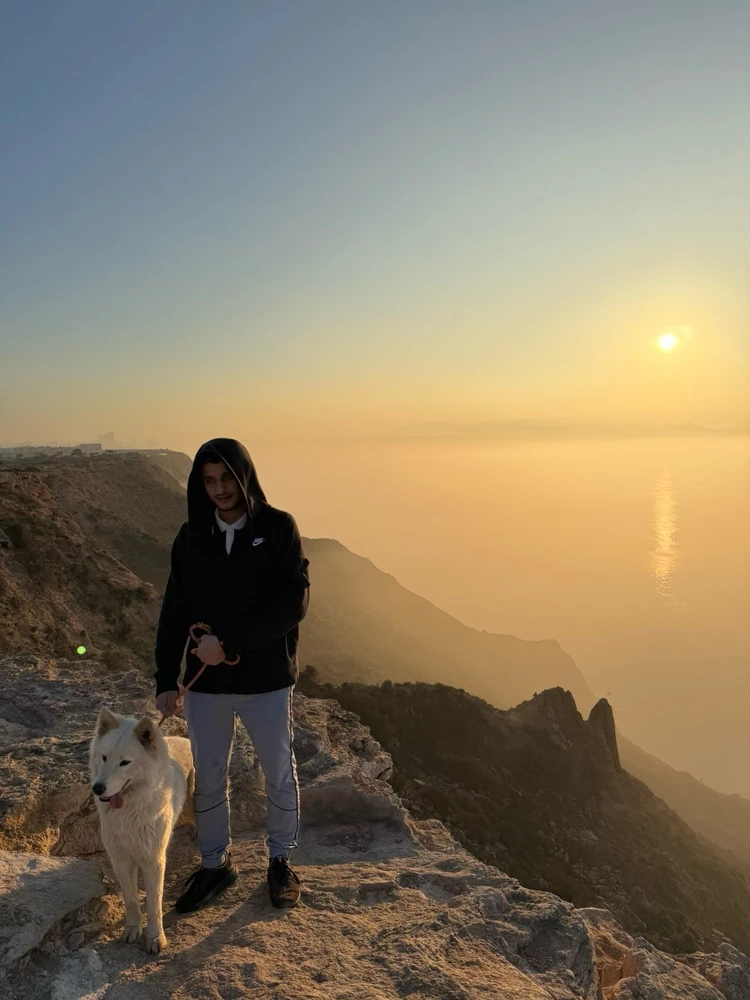 GIF uploaded by Snoop