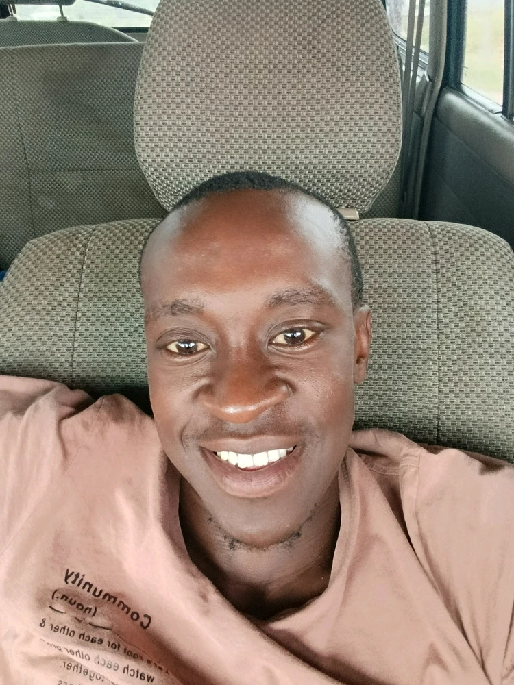 GIF uploaded by Junior J