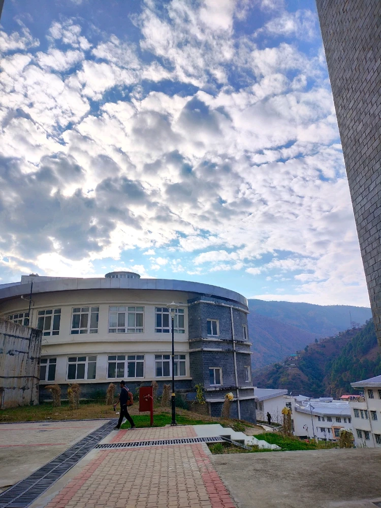 Gambar diunggah dening Arjun  Gupta