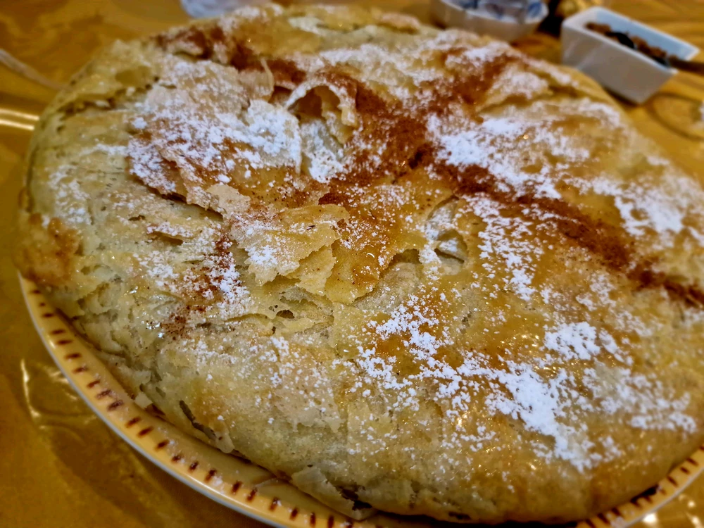 GIF diunggah dening Badr