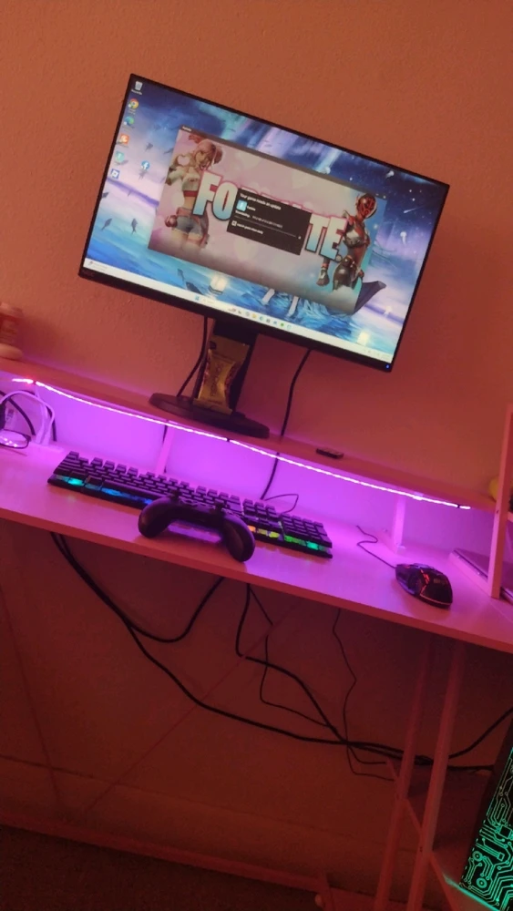 GIF uploaded by Hannah